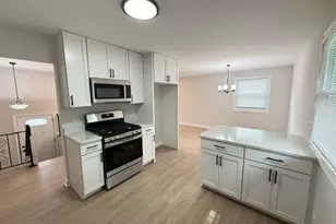 17002 Central Park Ave, Hazel Crest, IL 60429 - Photo 7