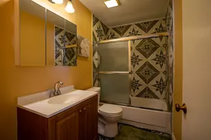 1275 E Baldwin Ln, Palatine, IL 60074 - Photo 17