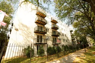 6954 N Greenview Ave, Chicago, IL 60626 - Photo 1