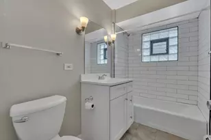 42 S Waiola Ave, La Grange, IL 60525 - Photo 5