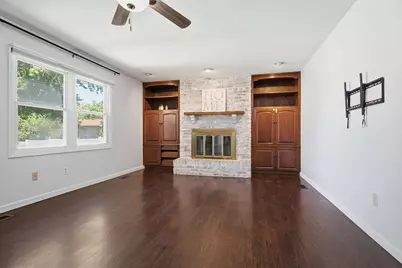 109 Highpoint Road, Normal, IL 61761 - Photo 11