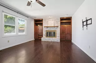 109 Highpoint Rd, Normal, IL 61761 - Photo 11