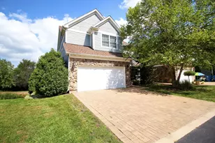 2522 Reflections Dr, Crest Hill, IL 60403 - Photo 1