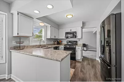 658 Wainsford Drive, Hoffman Estates, IL 60169 - Photo 11