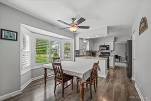 658 Wainsford Dr, Hoffman Estates, IL 60169 - Photo 15