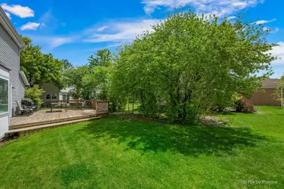 658 Wainsford Drive, Hoffman Estates, IL 60169 - Photo 39