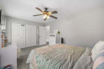 658 Wainsford Drive, Hoffman Estates, IL 60169 - Photo 29