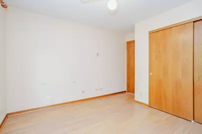 2656 S Cedar Glenn Drive, Arlington Heights, IL 60005 - Photo 11