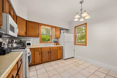 711 S 4th Street, Dekalb, IL 60115 - Photo 13