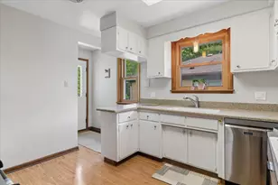 2508 W Sibley St, Park Ridge, IL 60068 - Photo 9