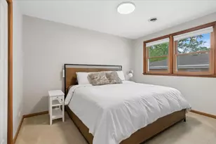 2508 W Sibley St, Park Ridge, IL 60068 - Photo 11