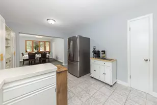 4216 Kathleen Ln, Oak Lawn, IL 60453 - Photo 7