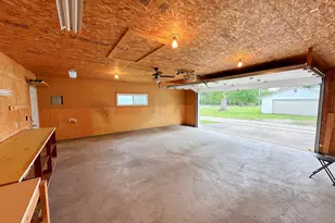 107 S 3rd Ave, Streator, IL 61364 - Photo 17
