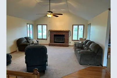315 Coaler Drive, Coal City, IL 60416 - Photo 3