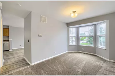 34290 N Barberry Road, Round Lake Beach, IL 60073 - Photo 11