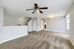 34290 N Barberry Rd, Round Lake Beach, IL 60073 - Photo 9