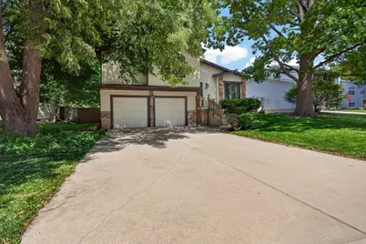 2910 Wellington Way, Bloomington, IL 61704 - Photo 33