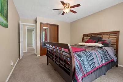 2910 Wellington Way, Bloomington, IL 61704 - Photo 19