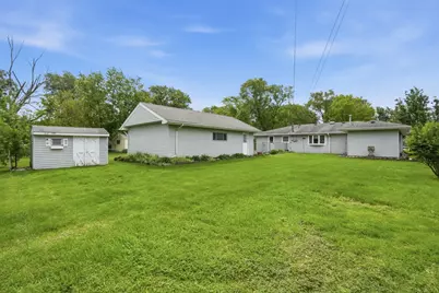 804 W Kent Avenue, Crete, IL 60417 - Photo 7