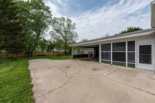 2932 Bethel Blvd, Zion, IL 60099 - Photo 29