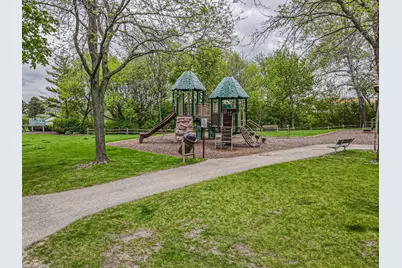 945 E Kenilworth Avenue #423, Palatine, IL 60074 - Photo 31