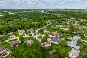 306 Woodview Ct, Oak Brook, IL 60523 - Photo 21