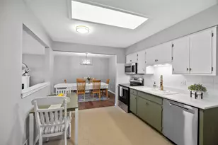 10935 Colorado Ct, Orland Park, IL 60467 - Photo 11
