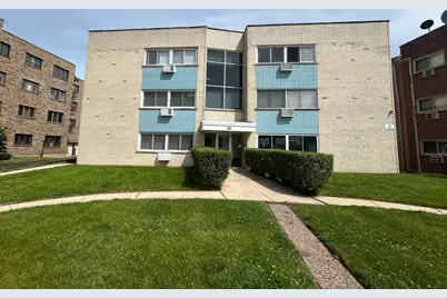 8203 Niles Center Road #3C, Skokie, IL 60077 - Photo 1