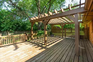 1048 Warren St, Henry, IL 61537 - Photo 25
