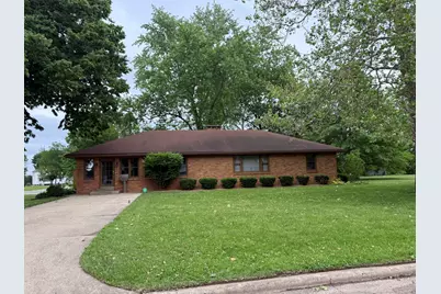 1048 Warren Street, Henry, IL 61537 - Photo 1