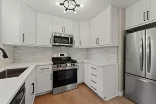 305 S Fair St, Champaign, IL 61821 - Photo 13