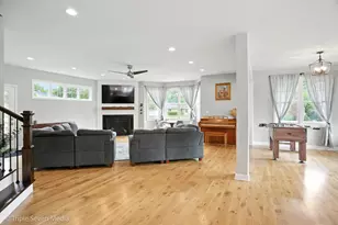 7350 Forest Hill Rd, Burr Ridge, IL 60527 - Photo 9