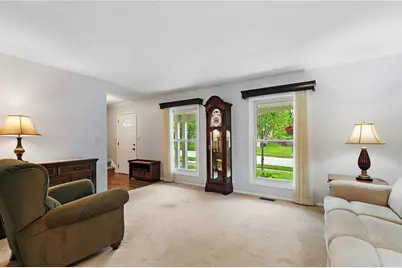 209 Briarheath Lane, Naperville, IL 60565 - Photo 9