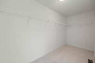 113 Valencia Pkwy, Gilberts, IL 60136 - Photo 17