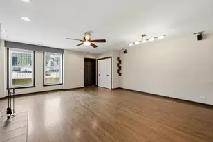 619 N Racine Ave, Chicago, IL 60642 - Photo 13