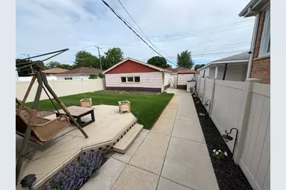 3650 W 81st Place, Chicago, IL 60652 - Photo 23