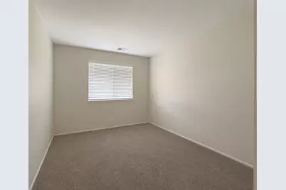 355 Lambert Drive #D2, Schaumburg, IL 60193 - Photo 11