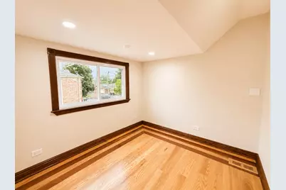 4552 S California Avenue, Chicago, IL 60632 - Photo 13
