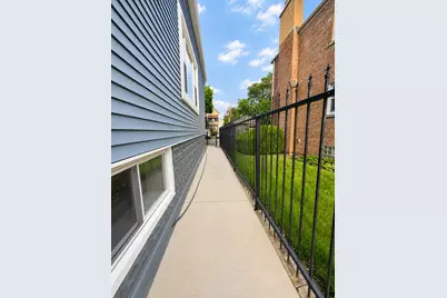 4552 S California Avenue, Chicago, IL 60632 - Photo 23
