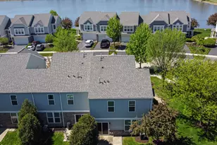 656 Hawley Dr, Oswego, IL 60543 - Photo 3