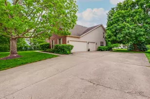 2872 Whispering Oaks Ct, Buffalo Grove, IL 60089 - Photo 33
