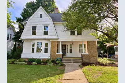910 N State Street, Belvidere, IL 61008 - Photo 1
