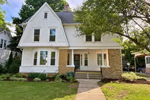 910 N State St, Belvidere, IL 61008 - Photo 1