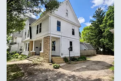 910 N State Street, Belvidere, IL 61008 - Photo 3