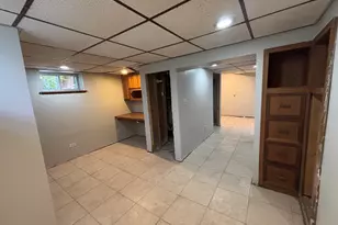 910 N State St, Belvidere, IL 61008 - Photo 39