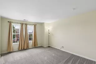 3811 Ivy Ln, Elgin, IL 60124 - Photo 17