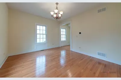 430 N Sheridan Road, Waukegan, IL 60085 - Photo 11