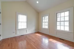 430 N Sheridan Rd, Waukegan, IL 60085 - Photo 27