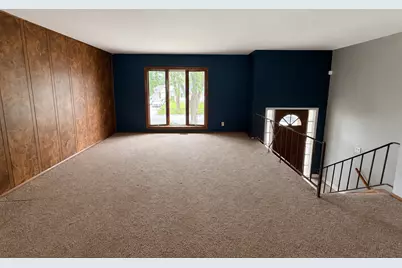 815 Oriole Drive, Streamwood, IL 60107 - Photo 9