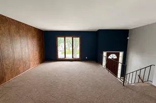 815 Oriole Dr, Streamwood, IL 60107 - Photo 9